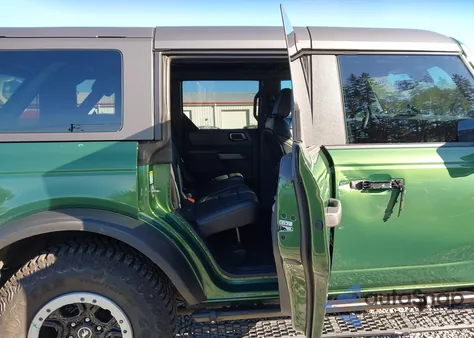 2022 Ford Bronco Badlands z USA, uszkodzony, nr VIN 1FMEE5DP1NLB37395